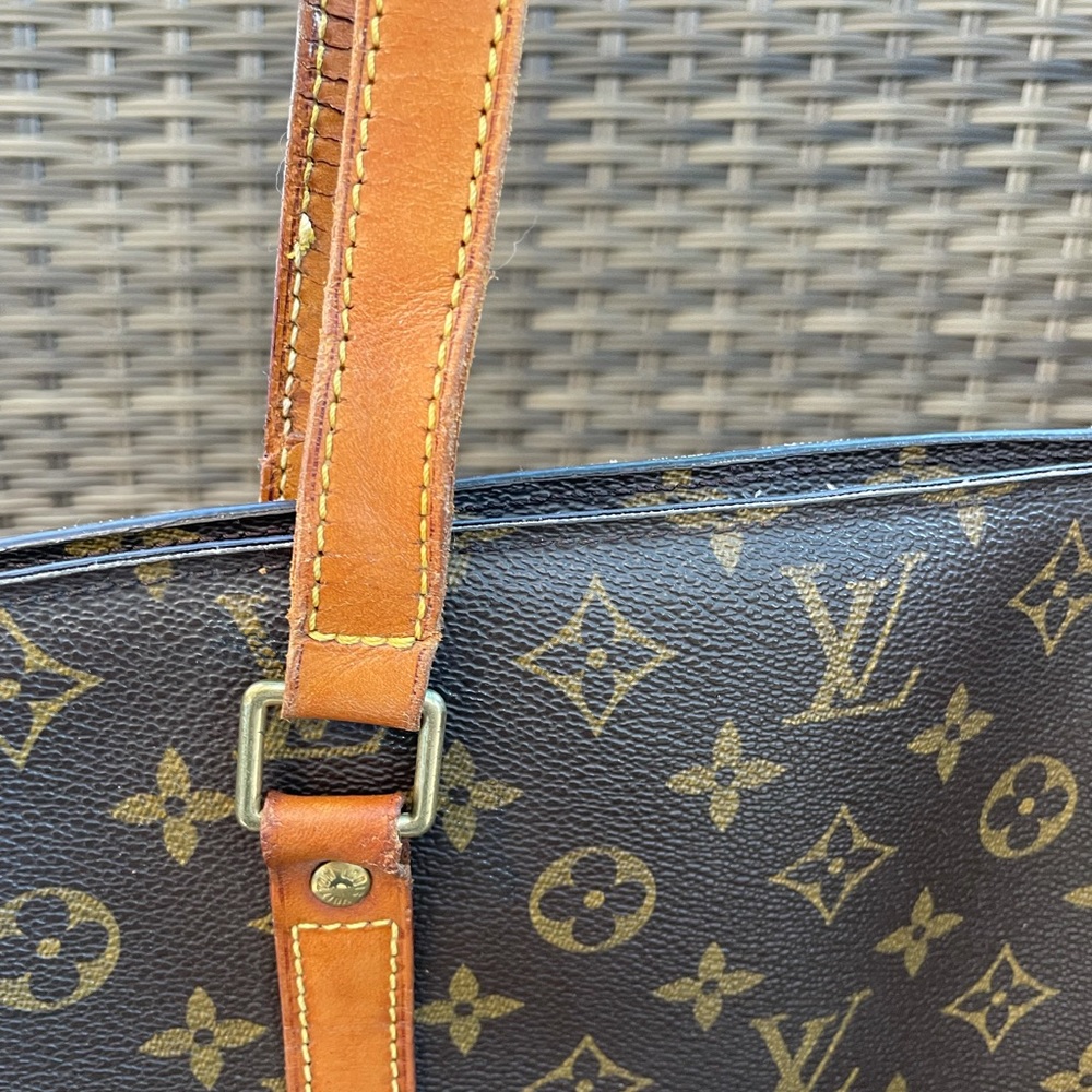 Louis Vuitton Babylone shoulder bag with zipper - Picture 8 of 13